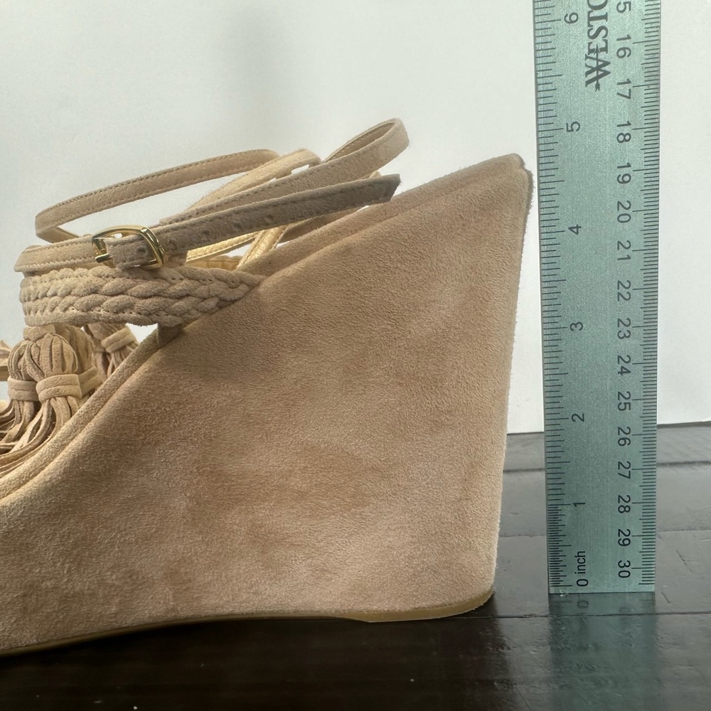 Stuart Weitzman Tasselmania Suede Wedge Sandal, Beige, Size 10.5 - Picture 10 of 11
